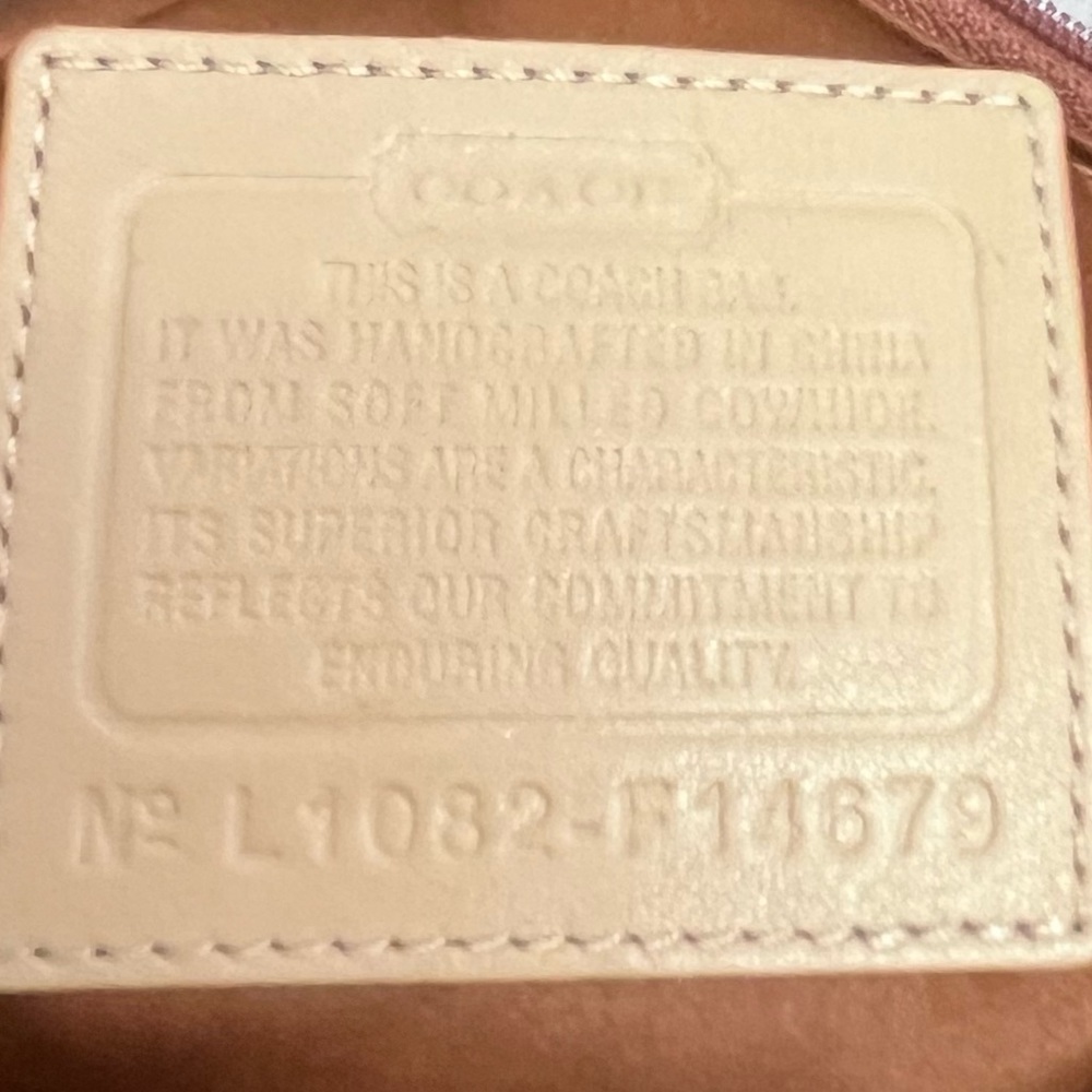 COACH Penelope Hippie Leather Cross-body Bag F14679 - Picture 12 of 12